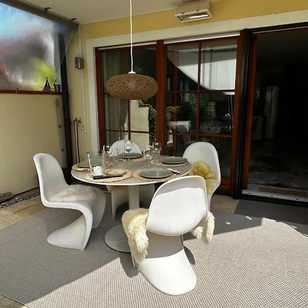 Walking Distance To Constance, Quiet, Suitable For Office * لانغنارغن